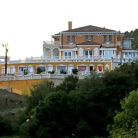 Mugla Tatil Koeyue サルゲルメ